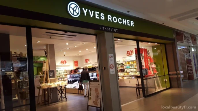 Yves Rocher, Amiens - Photo 1