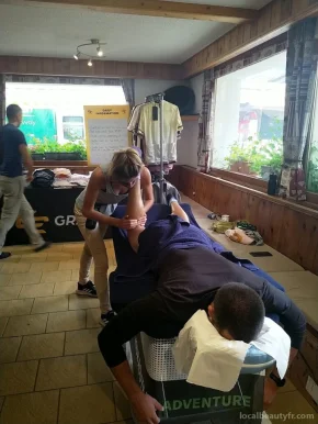 Martha Perry Massage Therapy, Auvergne-Rhône-Alpes - Photo 3