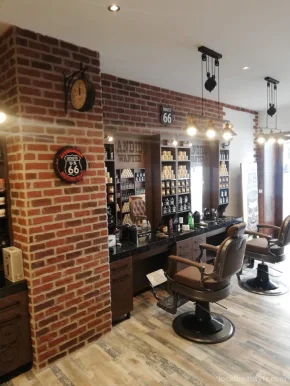 King barbershop, Auvergne-Rhône-Alpes - Photo 1