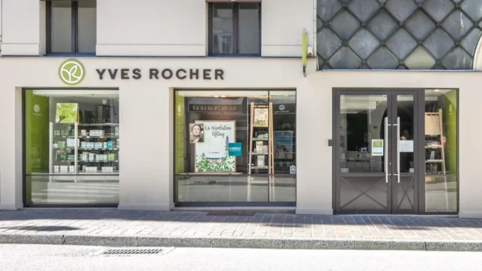Yves Rocher, Auvergne-Rhône-Alpes - Photo 4