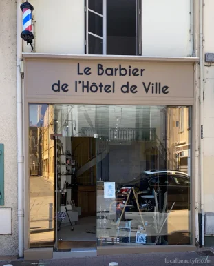 Le Barbier de l’Hotel de Ville, Auvergne-Rhône-Alpes - Photo 1