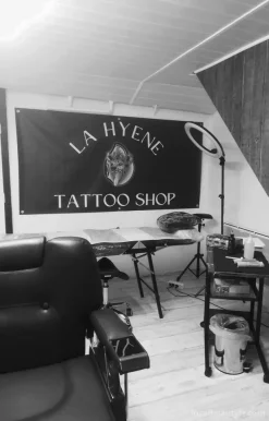 La Hyène Tattoo Shop, Bourgogne-Franche-Comté - Photo 1