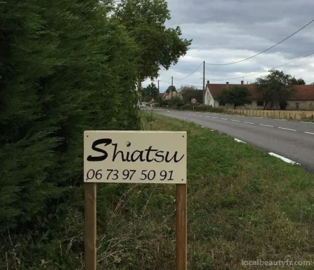 Émergence - Shiatsu et massage de pleine attention en Saône et Loire - Bourgogne Franche Comté, Bourgogne-Franche-Comté - Photo 2