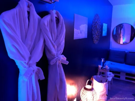 Chez Alice Massage & Soins - hommes et femmes - Soin Visage Jetpeel- sauna privatif, Brittany - Photo 1