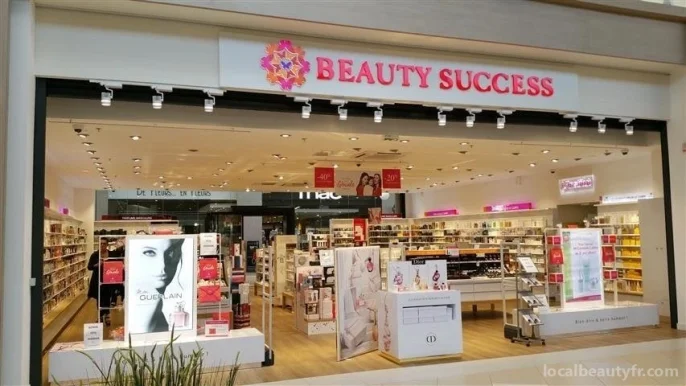 Beauty Success, Brittany - Photo 3