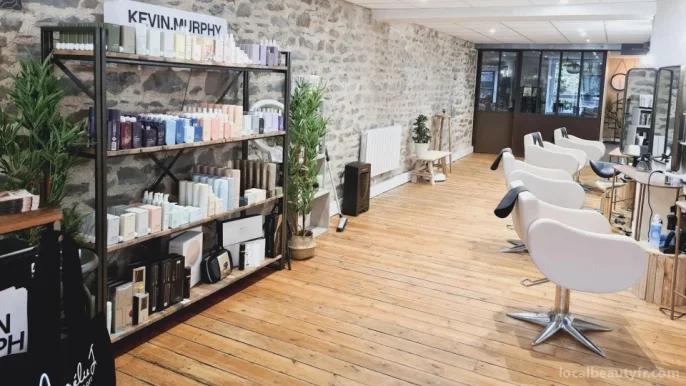 Aurélie J. Le loft coiffeurs coloristes experts & traitements capillaires, Brittany - Photo 2