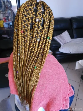 Clara coiffure africaine à Ajaccio, Corsica - Photo 2