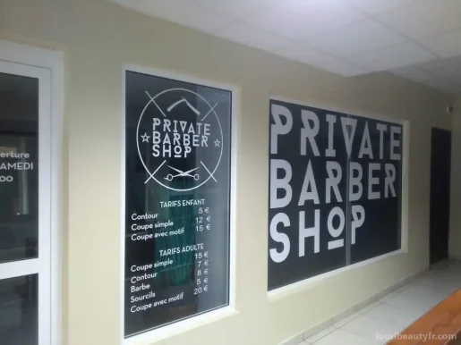 Private Barber Shop, French Guiana - Photo 2