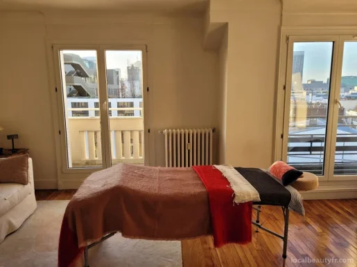 Bulle à soi: massage, deep tissue, shiatsu, thaï, tuina, massage femme enceinte, Neuilly, Île-de-France - Photo 3