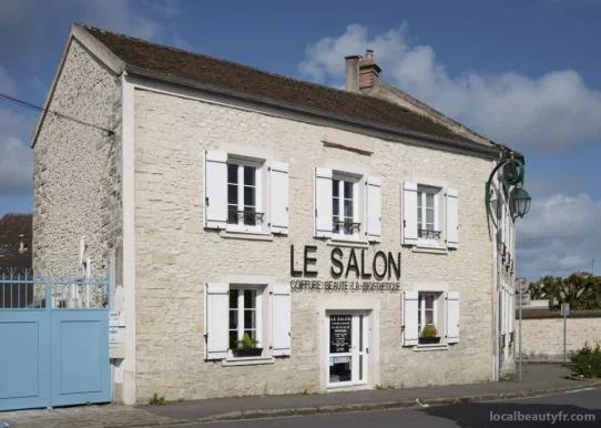 Le Salon à Moret sur Loing, Île-de-France - Photo 3