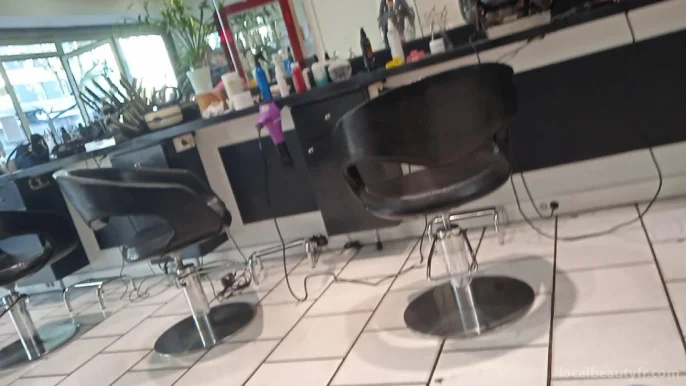Salon de coiffure sjr Bagneux, Île-de-France - Photo 2