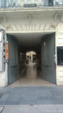 Carré Cour Coiffure, Lyon - Photo 1