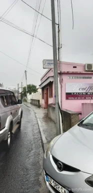 Reoi Coiffure Salon Mixte, Martinique - Photo 2