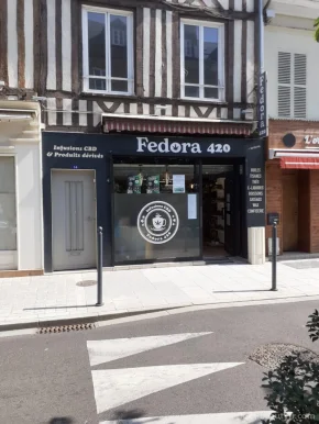 Fedora 420 Évreux, Normandy - Photo 1
