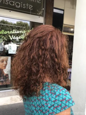 Salon tête en l'hair, Normandy - Photo 1