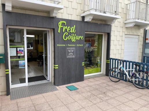 Fred Coiffure, Normandy - 