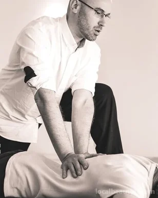 Zen Shiatsu Niort, Massage Traditionnel Japonais et Sophrologie - Tony Troussel, Nouvelle-Aquitaine - Photo 2