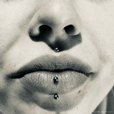 Tattoo Concept piercing, Nouvelle-Aquitaine - Photo 1