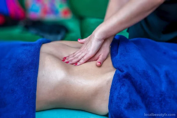 Claire-Marie Alexandre • Massages bien-être & Soins énergétiques, Nouvelle-Aquitaine - Photo 1