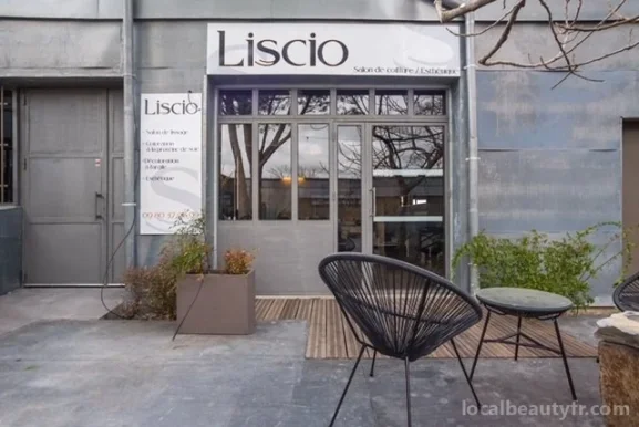Studio Liscio - Salon de coiffure, Esthétique, Bar à ongles, institut de bronzage-UV, Occitanie - Photo 3