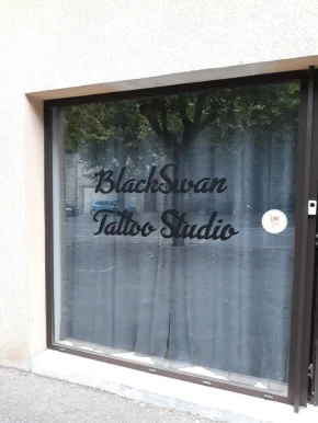 Blackswan tattoo studio, Occitanie - Photo 4