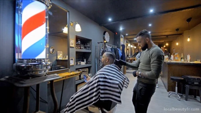 Undercut barber, Occitanie - Photo 1