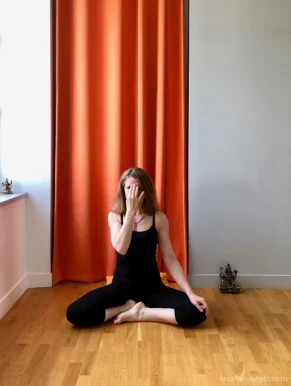 Valérie Lemaire SOHAM Yoga, Ayurveda et Périnatalité, Orléans - Photo 1