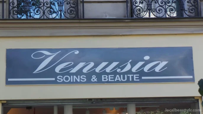 Parfumerie Venusia, Paris - Photo 3