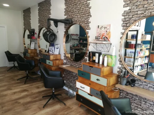 L'Atelier d'Adeline coiffeur-barbier, Pays de la Loire - Photo 4