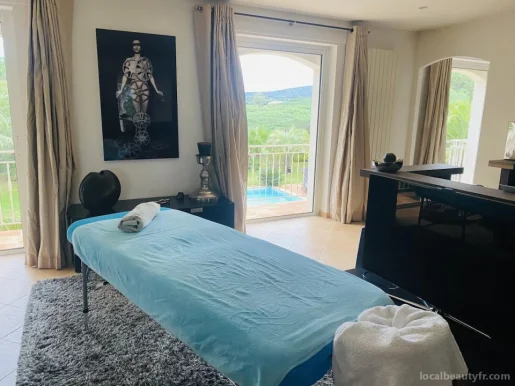 Justine : Massage bien-être à domicile , relaxation & Thérapeute en drainage lymphatique méthode Renata França, Provence-Alpes-Côte d'Azur - Photo 3