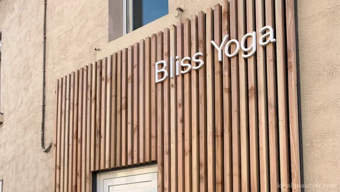 Bliss Yoga Plan de Cuques Allauch, Provence-Alpes-Côte d'Azur - Photo 1