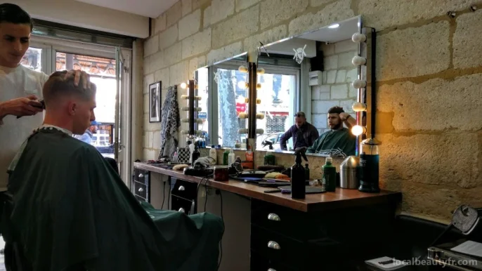 Barber Shop, Provence-Alpes-Côte d'Azur - Photo 1