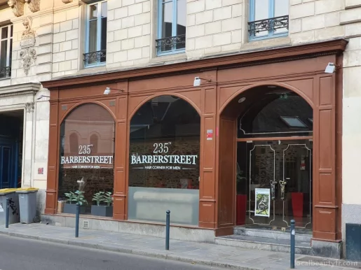 235th BarberStreet, Rennes - Photo 1