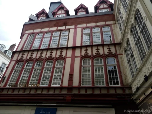 Nocibé, Rouen - Photo 2